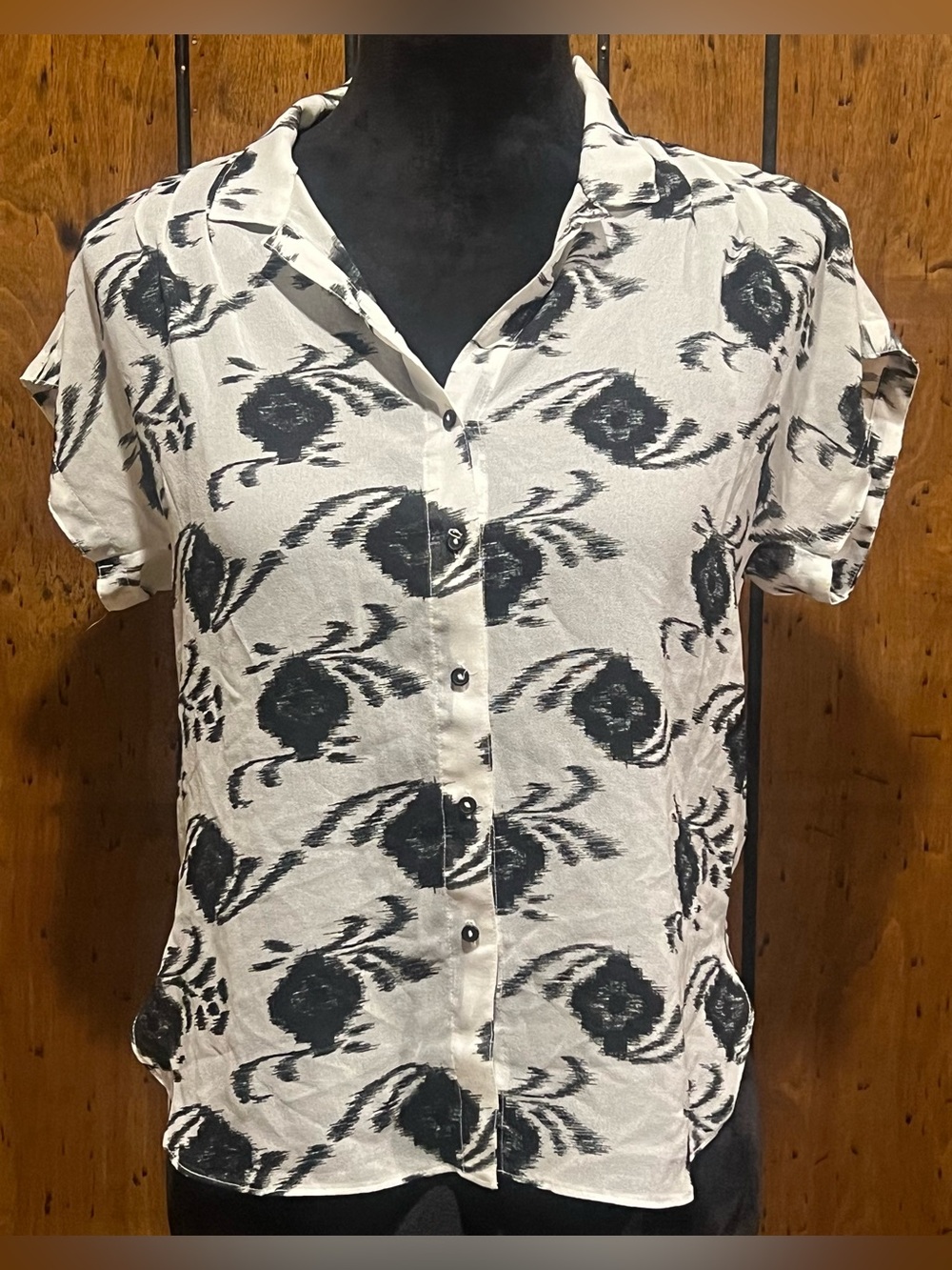 Womens Vintage Campus Casuals Sheer Short Sleeve Button Front Blouse size S